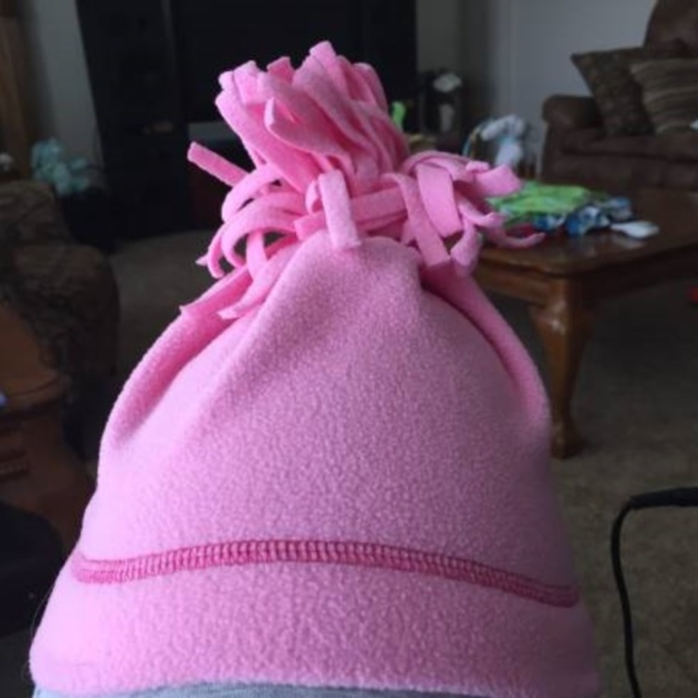 Toddler girls pink fleece winter hat
